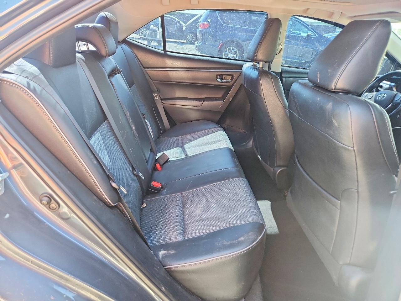 2016 TOYOTA COROLLA