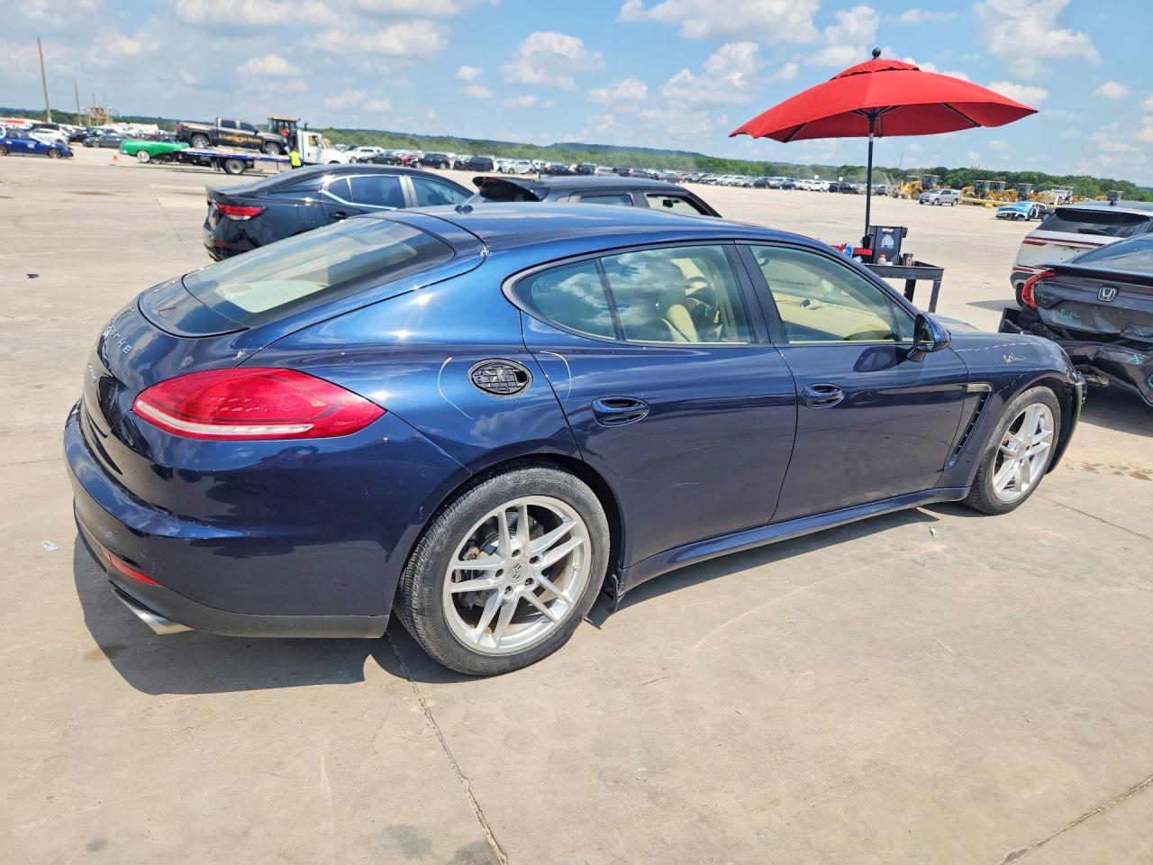 2014 PORSCHE PANAMERA