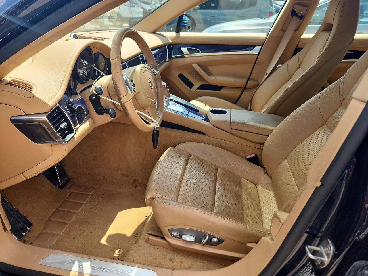 2014 PORSCHE PANAMERA