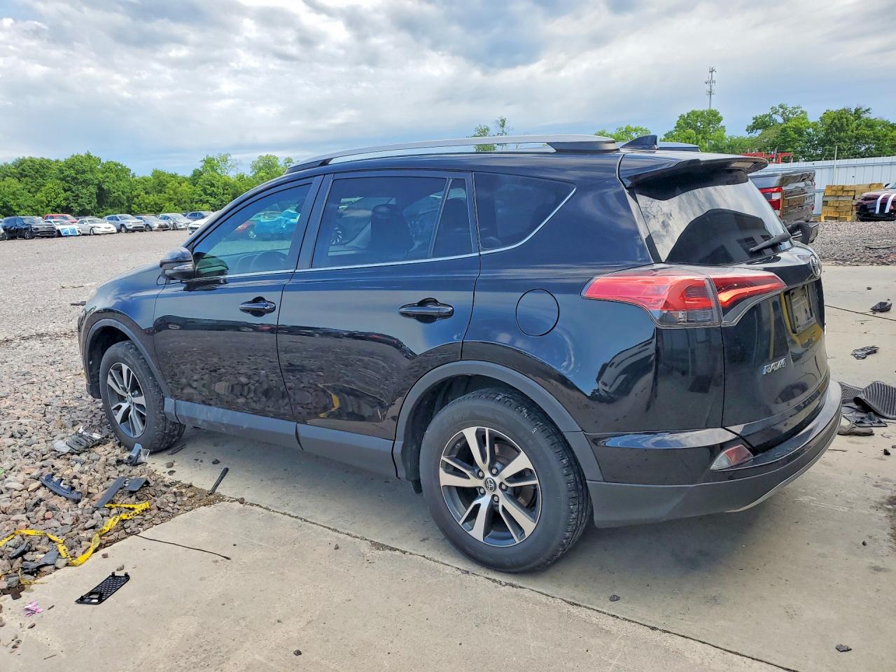 2017 TOYOTA RAV4
