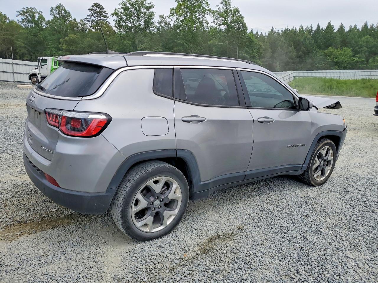 2019 JEEP COMPASS