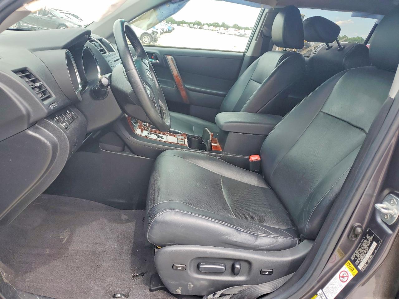 2012 TOYOTA HIGHLANDER
