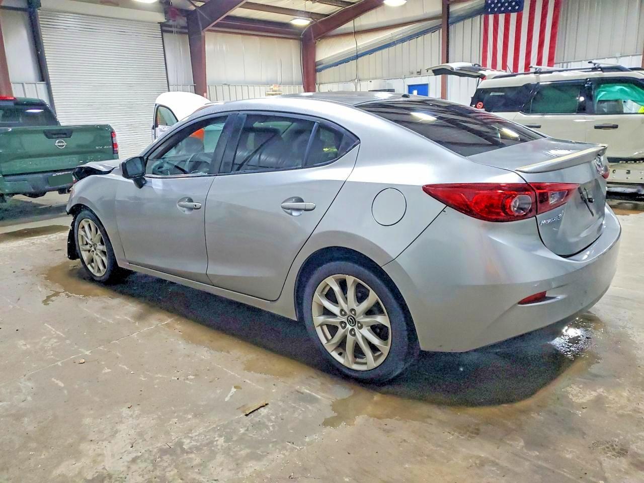 2014 MAZDA 3