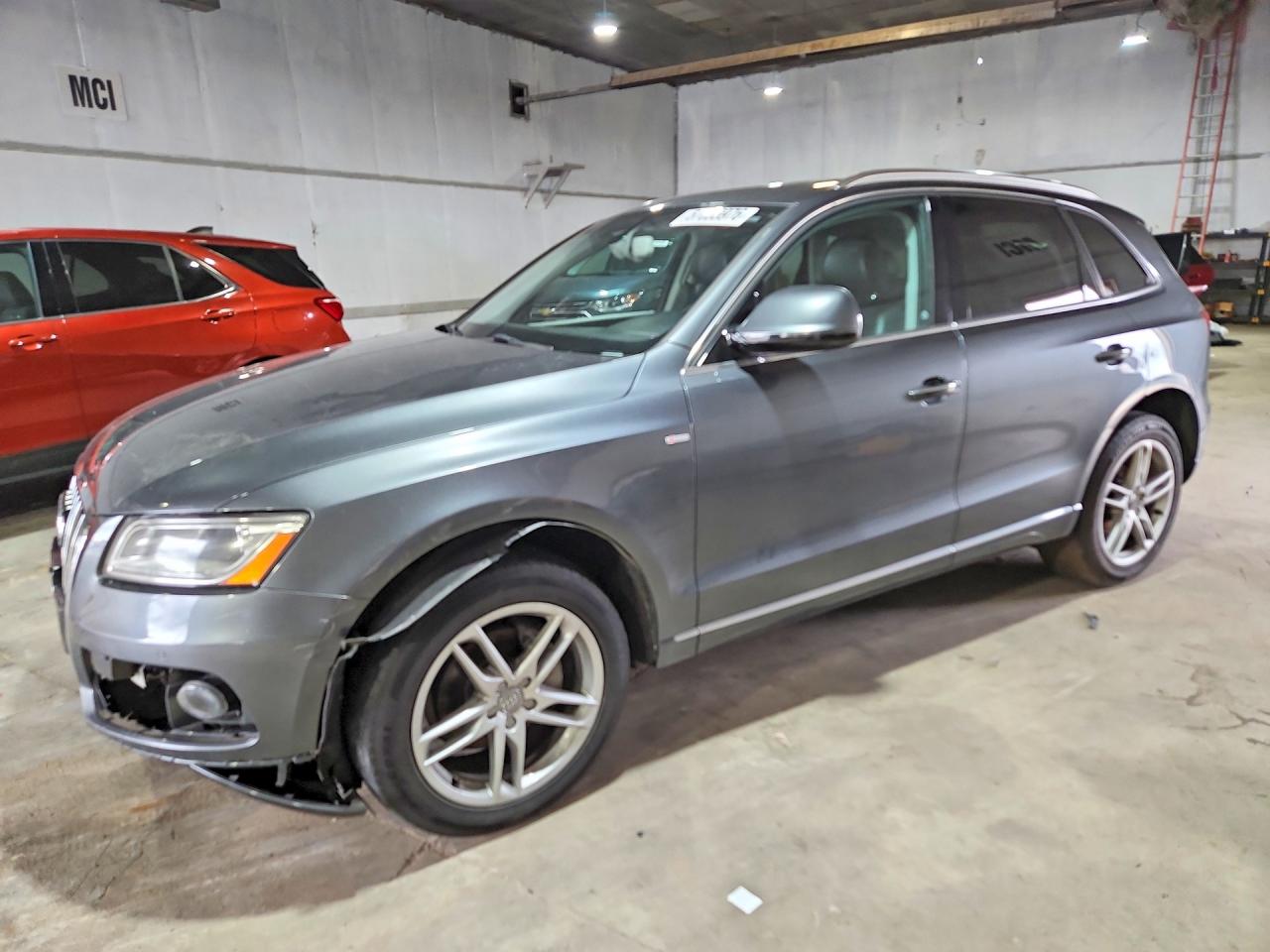 2016 AUDI Q5