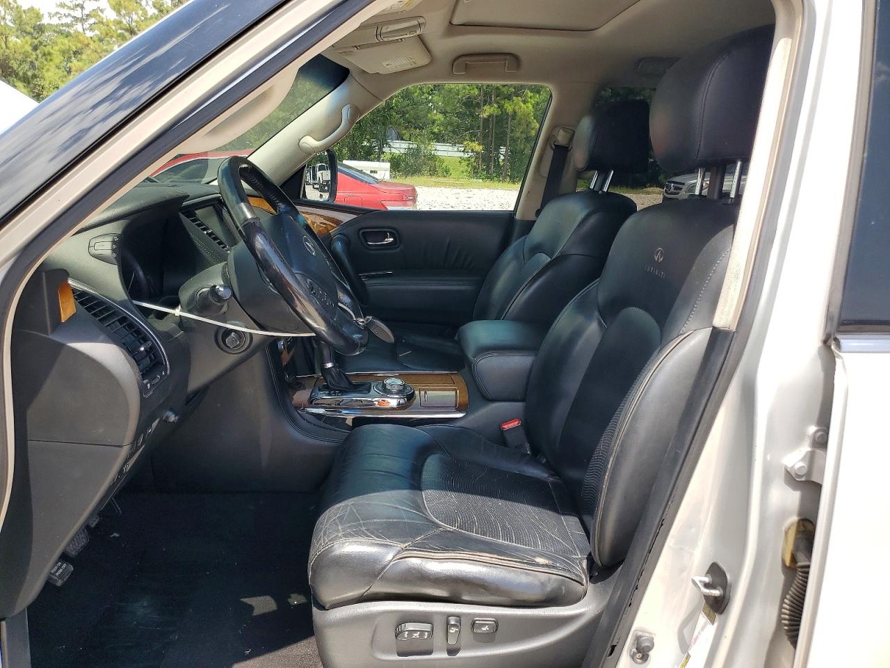 2011 INFINITI QX56