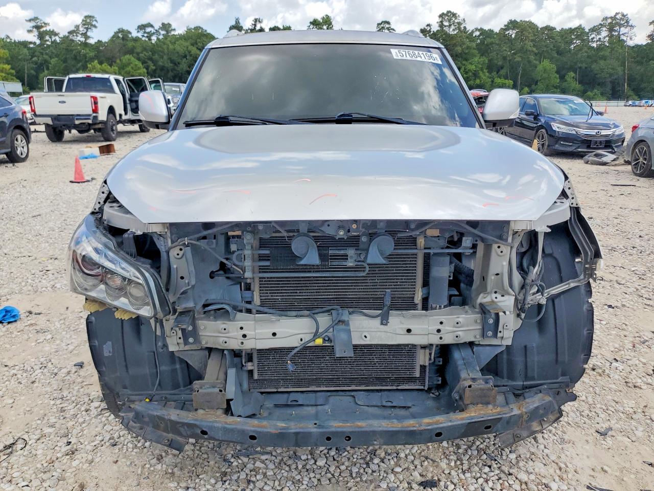 2011 INFINITI QX56