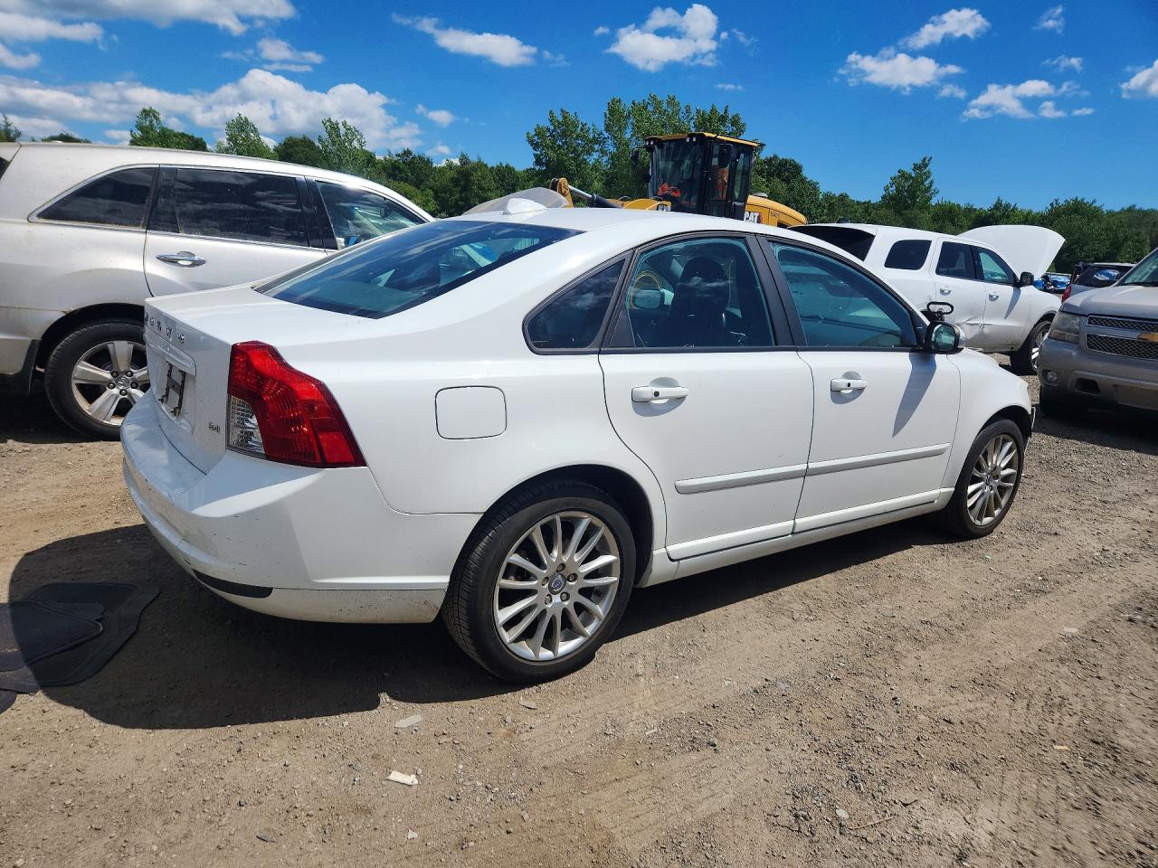 2010 VOLVO S40