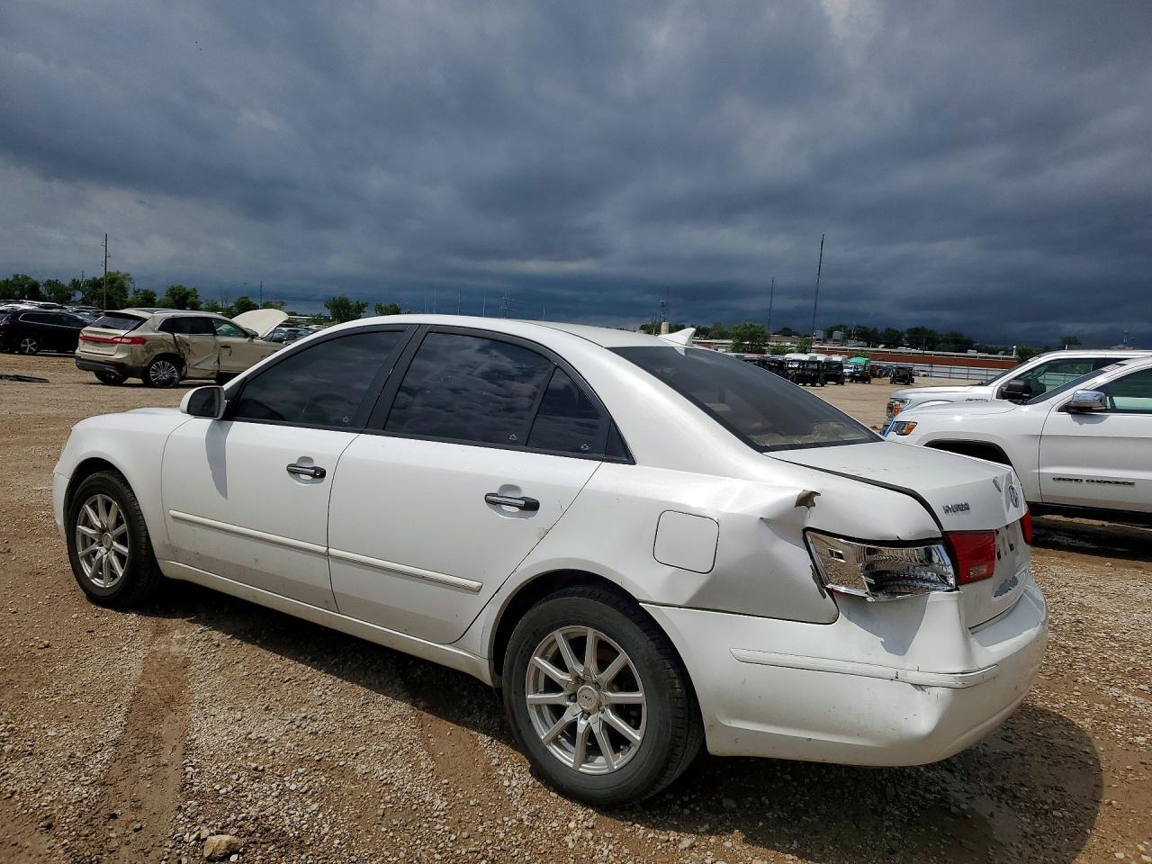 2010 HYUNDAI SONATA
