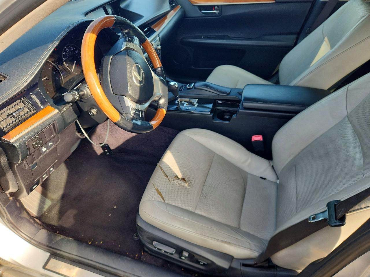 2014 LEXUS ES300