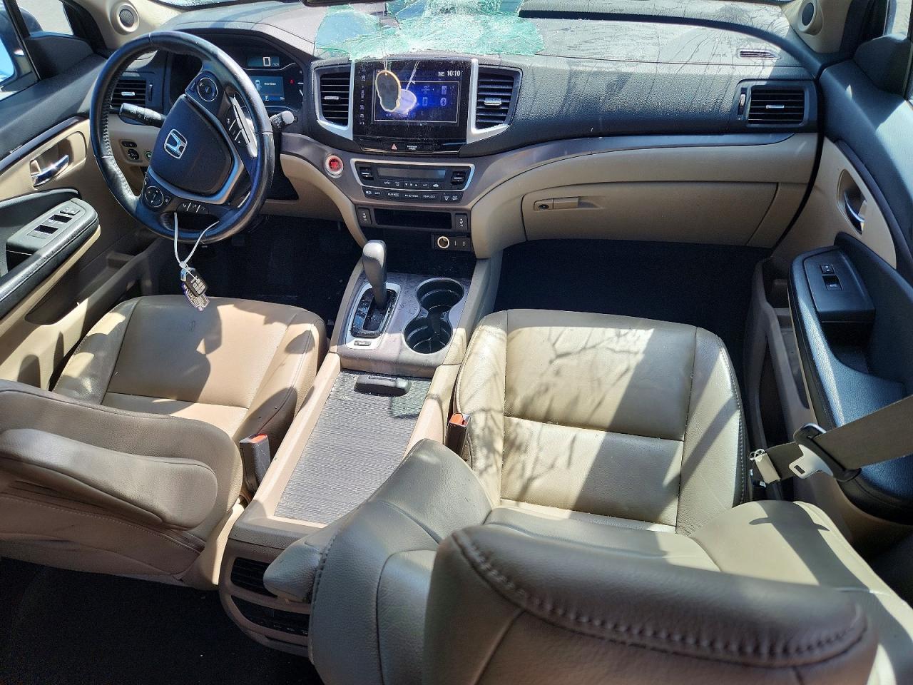 2017 HONDA PILOT