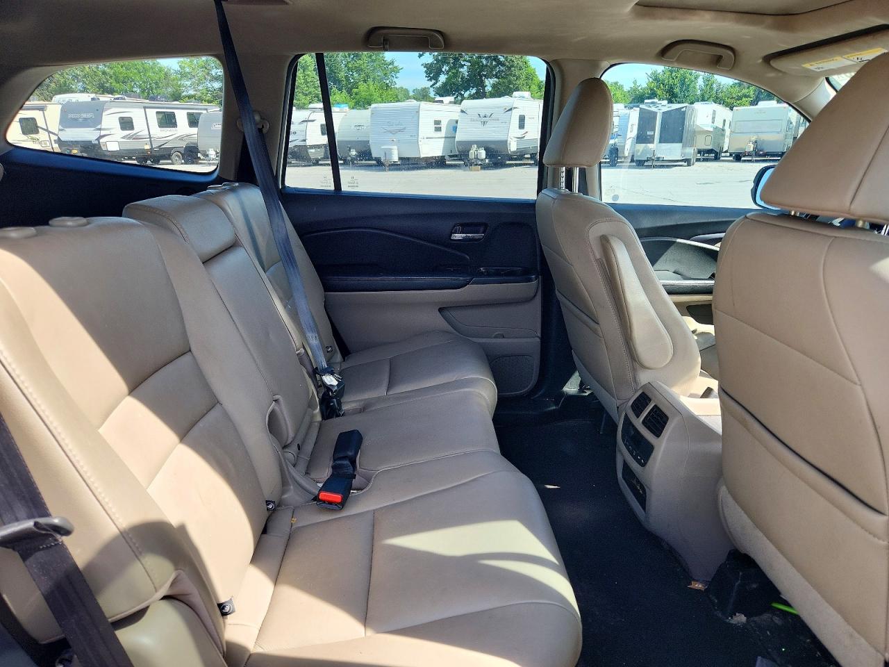 2017 HONDA PILOT