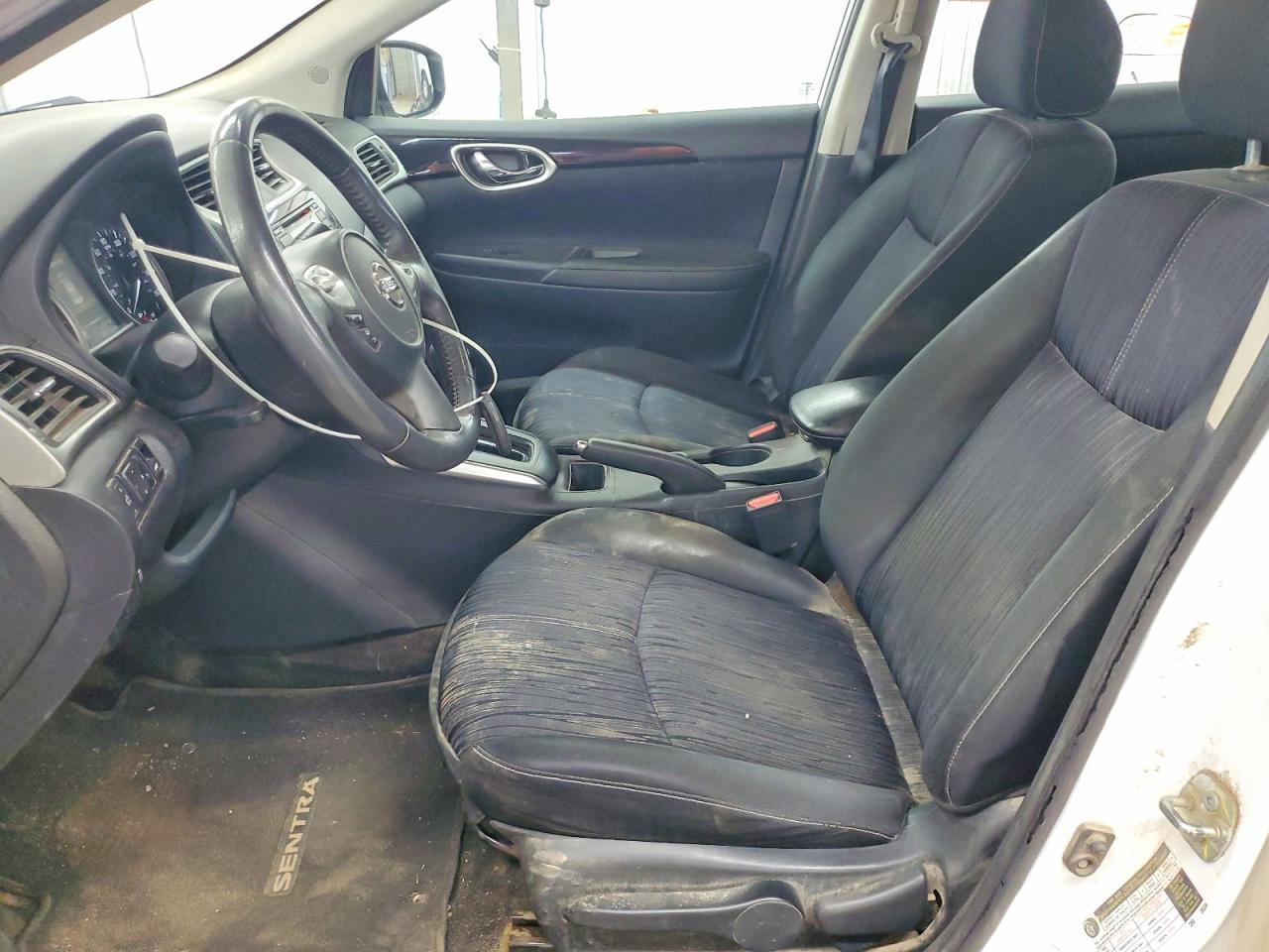 2017 NISSAN SENTRA