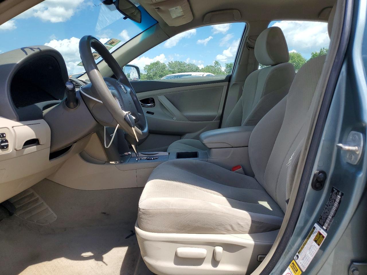 2009 TOYOTA CAMRY