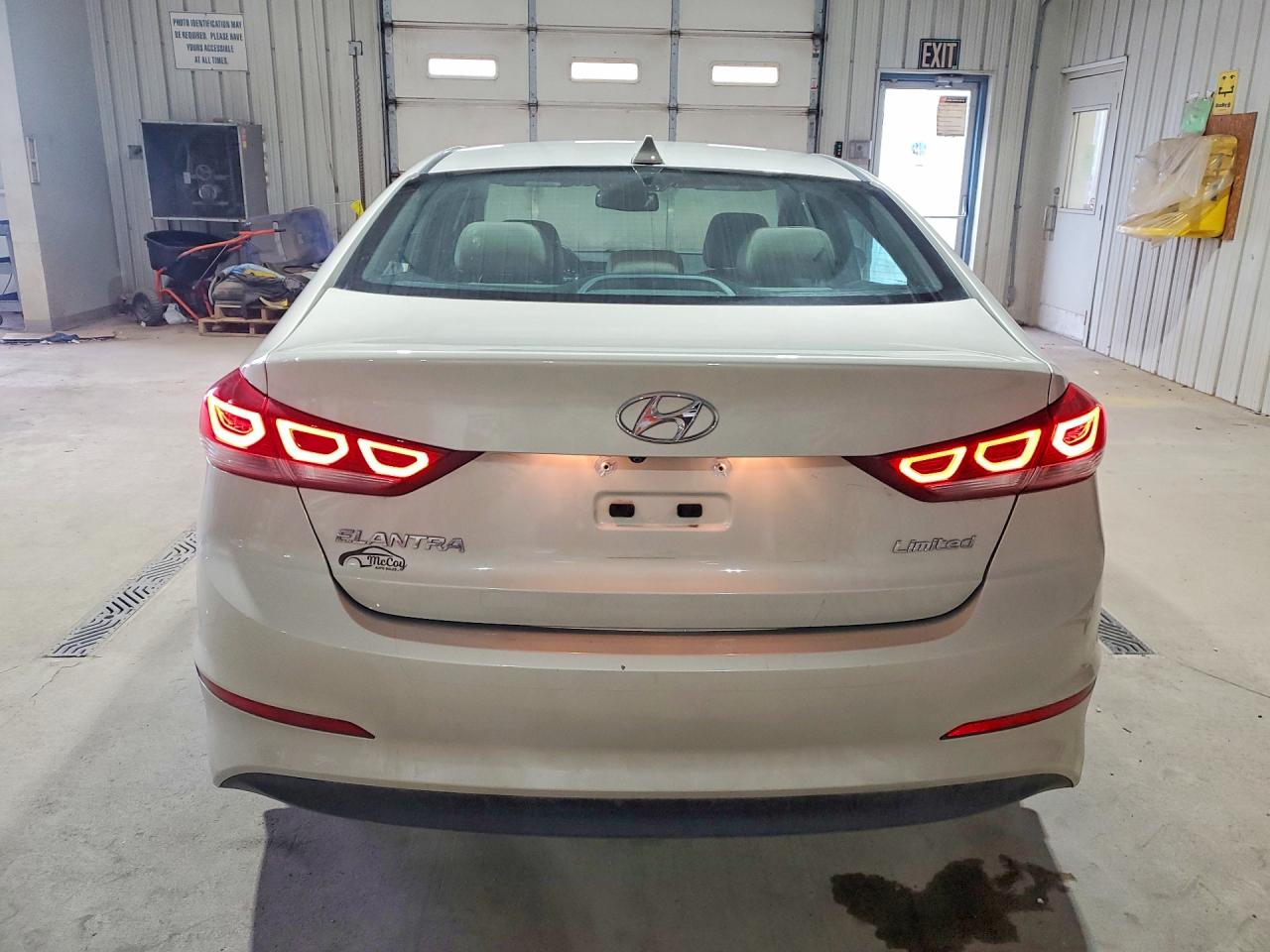 2017 HYUNDAI ELANTRA