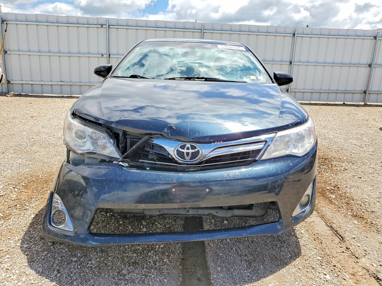 2012 TOYOTA CAMRY