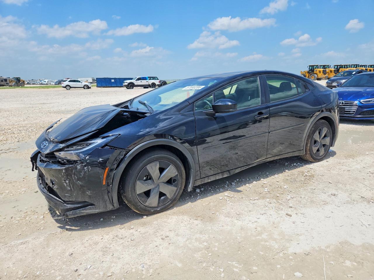 2024 TOYOTA PRIUS