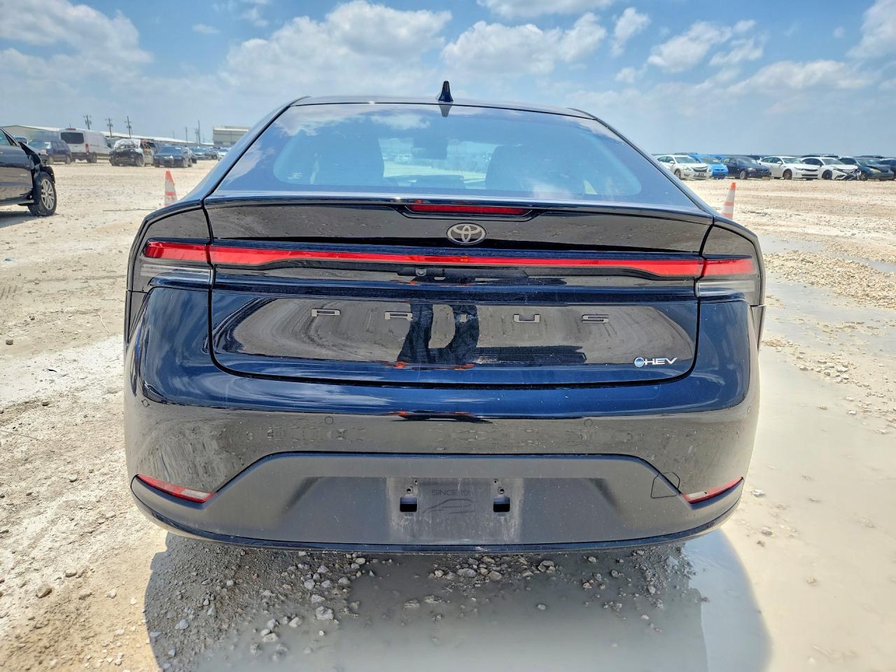 2024 TOYOTA PRIUS