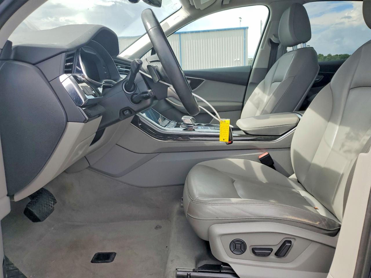 2022 AUDI Q7