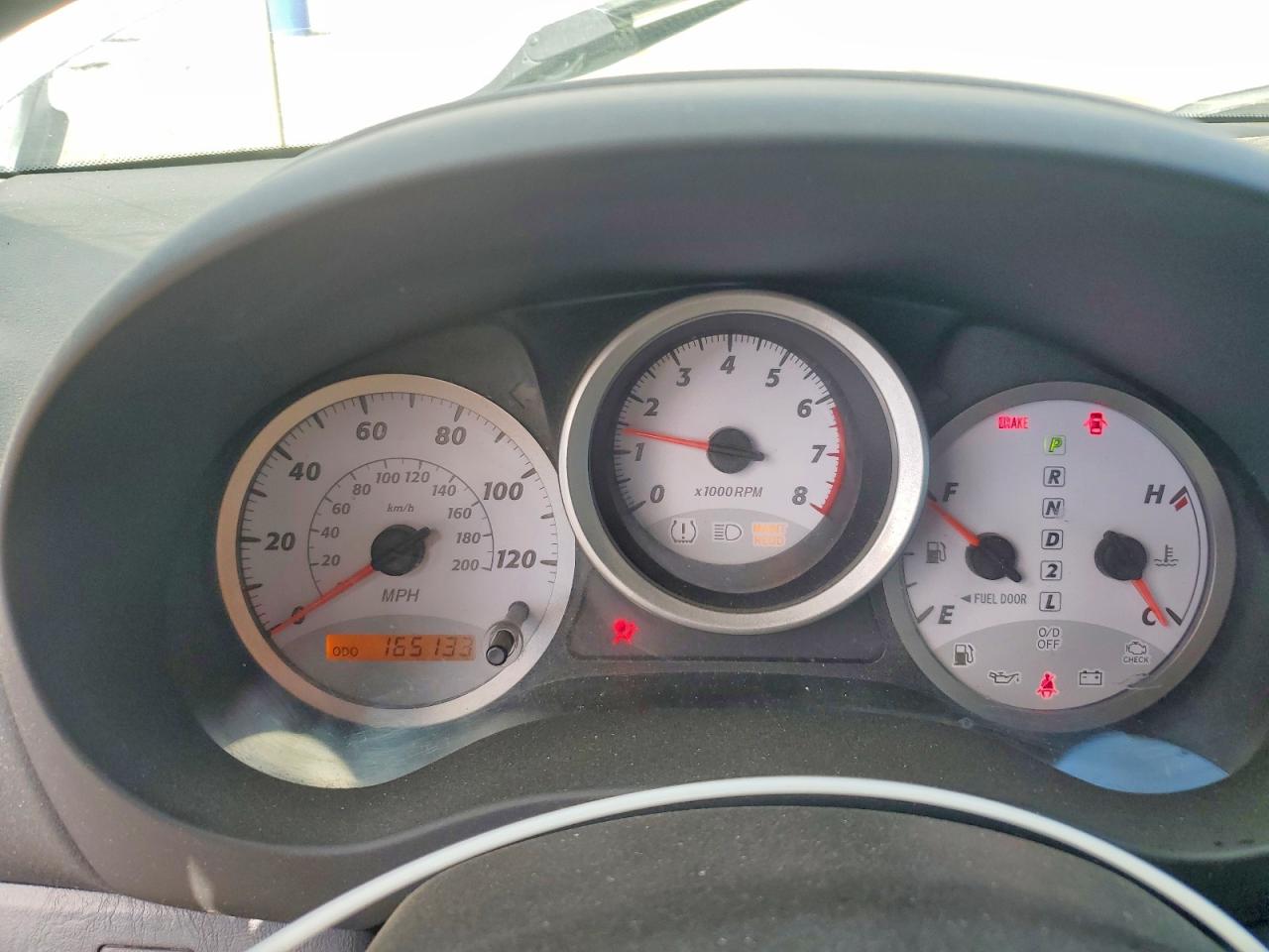 2004 TOYOTA RAV4