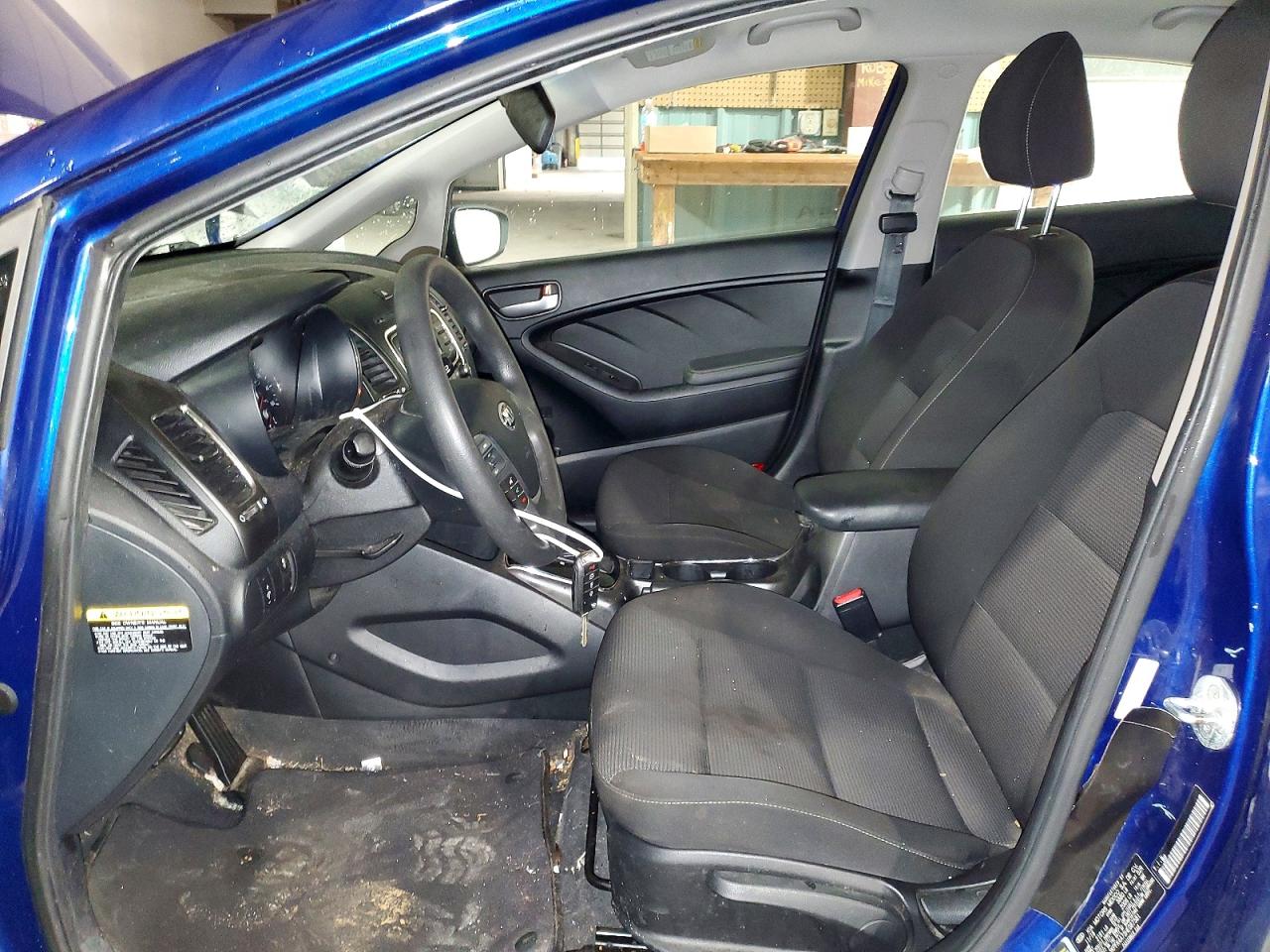 2017 KIA FORTE