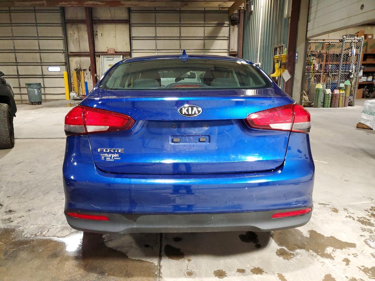2017 KIA FORTE