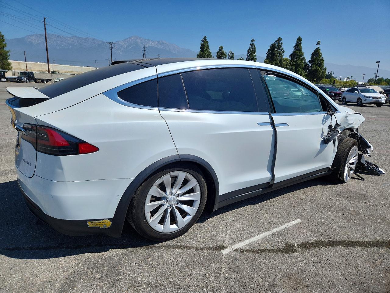2020 TESLA MODEL X
