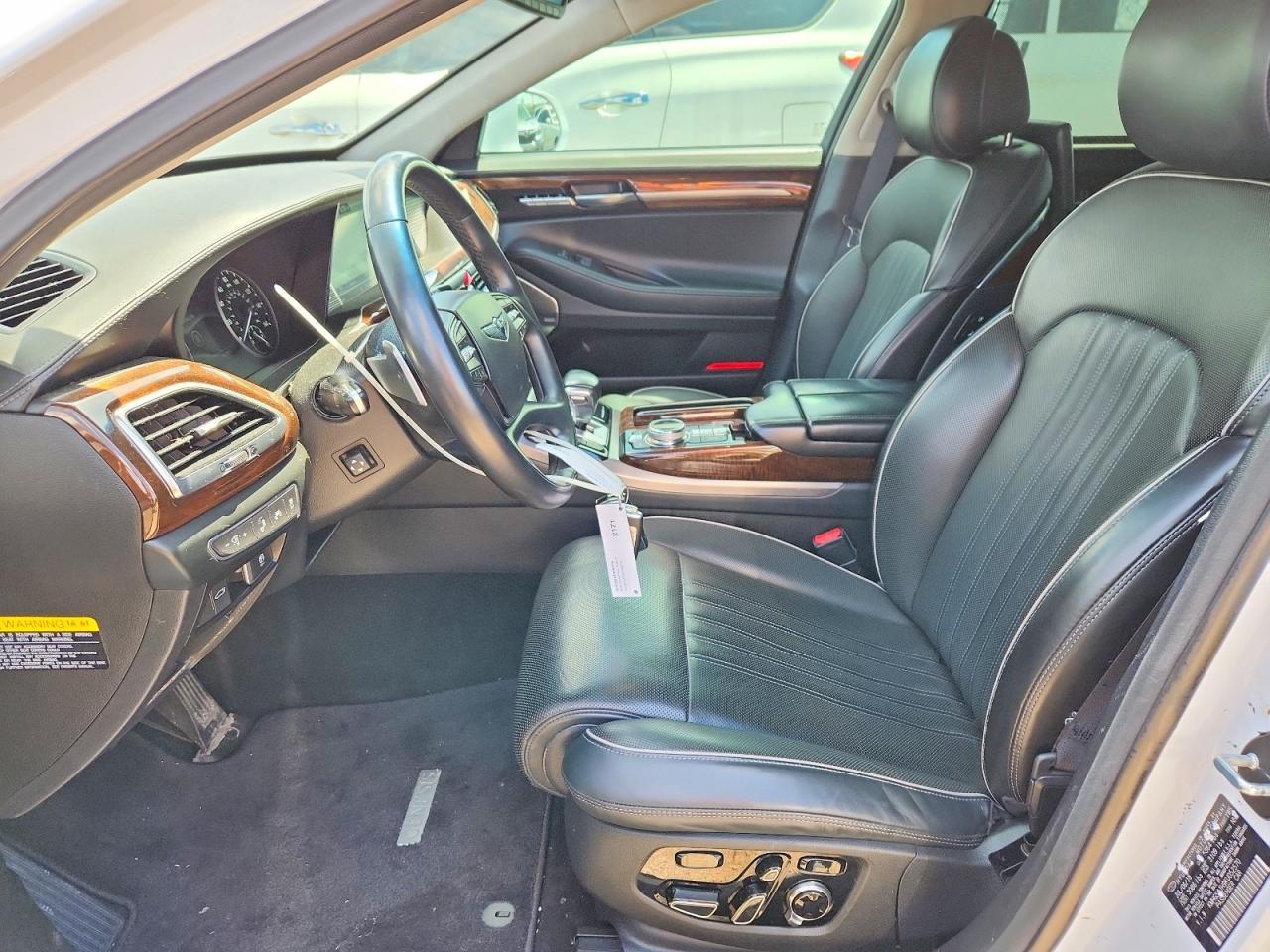2019 GENESIS G90