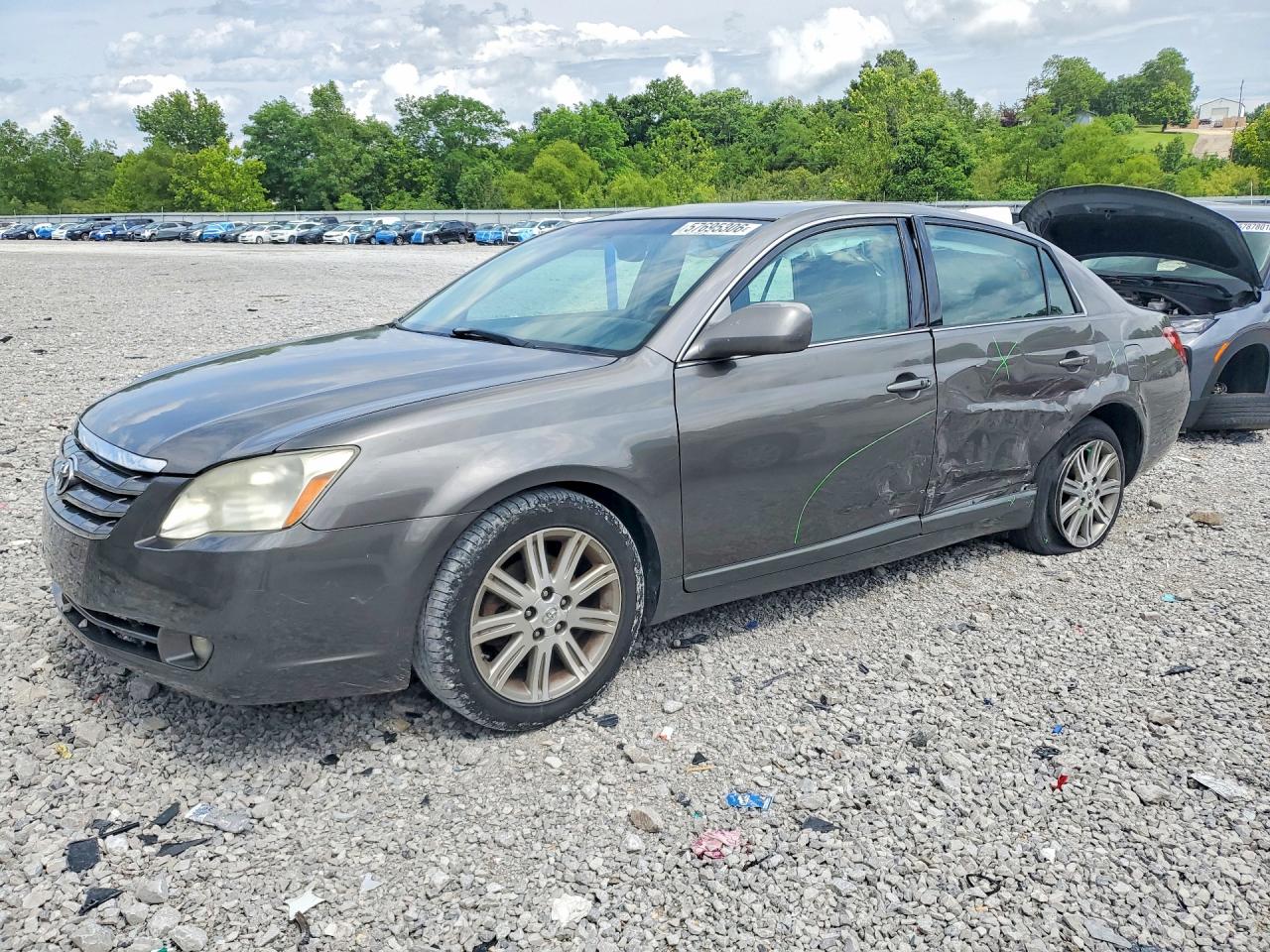 2007 TOYT AVALON