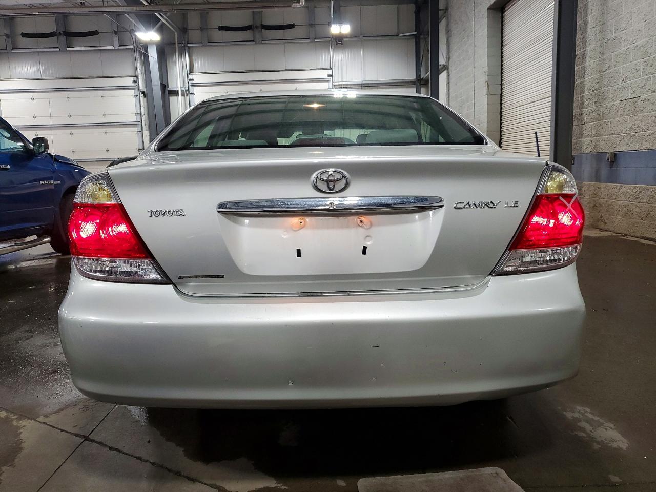 2005 TOYOTA CAMRY
