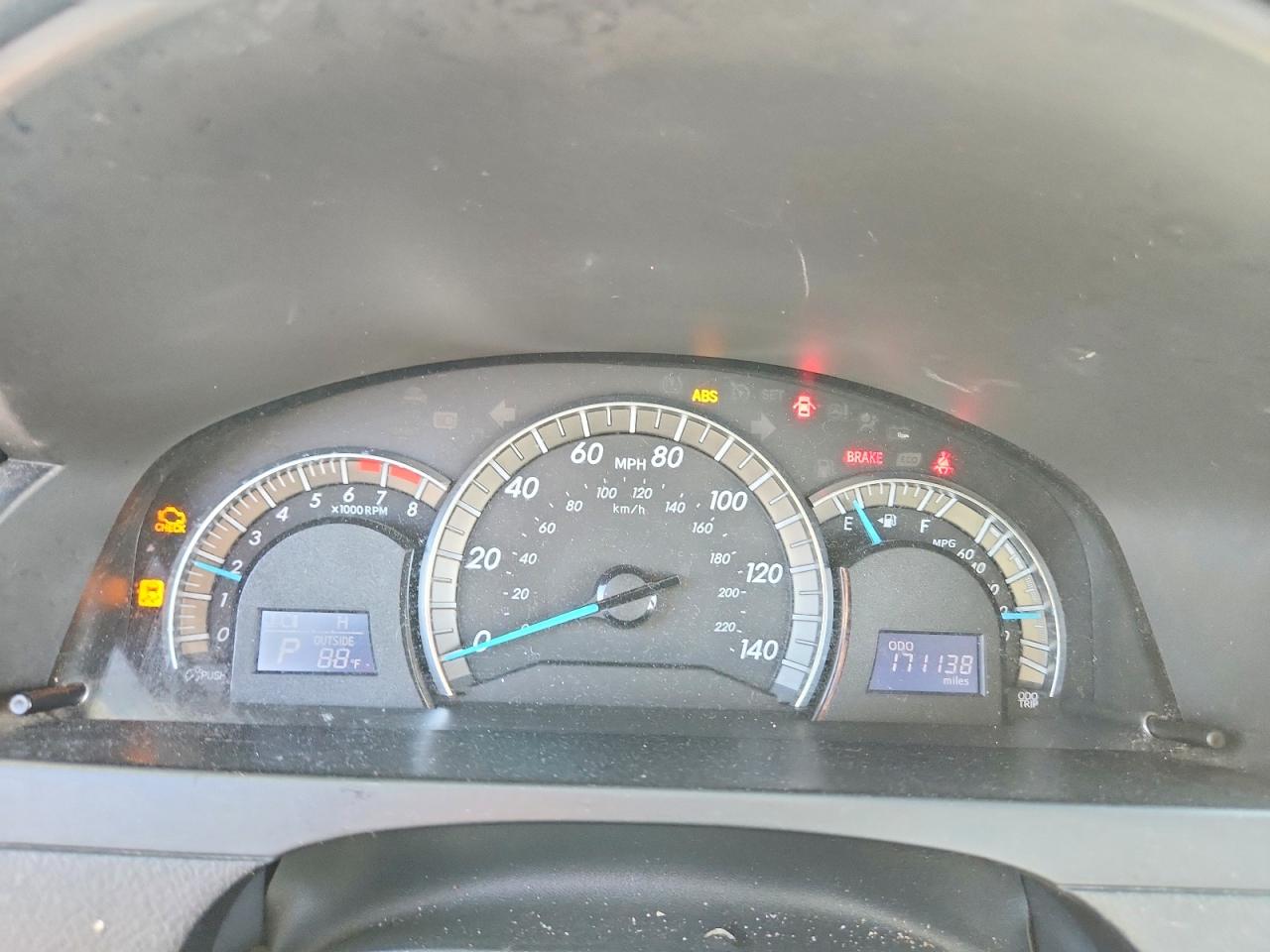 2012 TOYOTA CAMRY