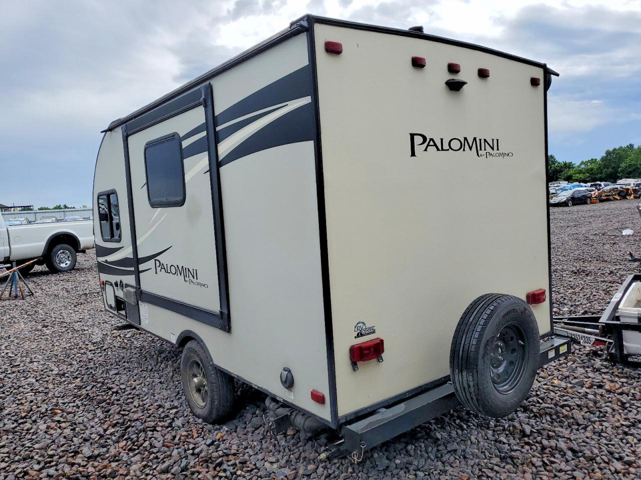2016 FORESRIVER PALOMINI