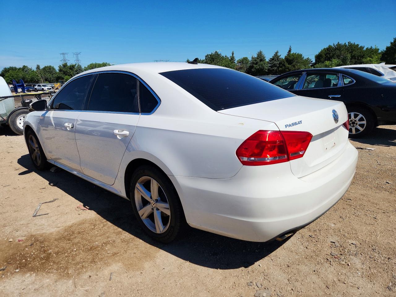 2012 VOLKSWAGEN PASSAT