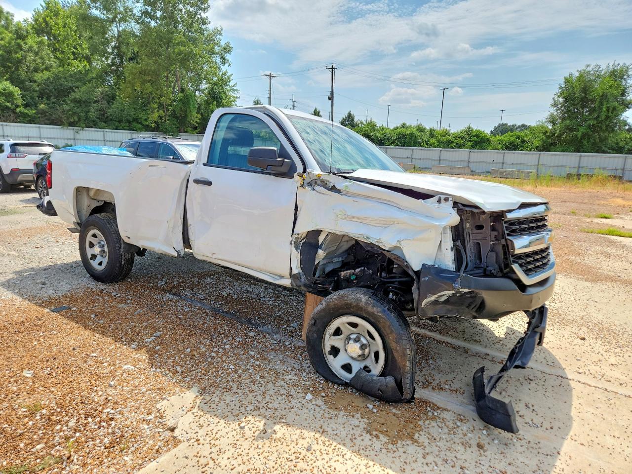 2017 CHEVROLET SILVERADO