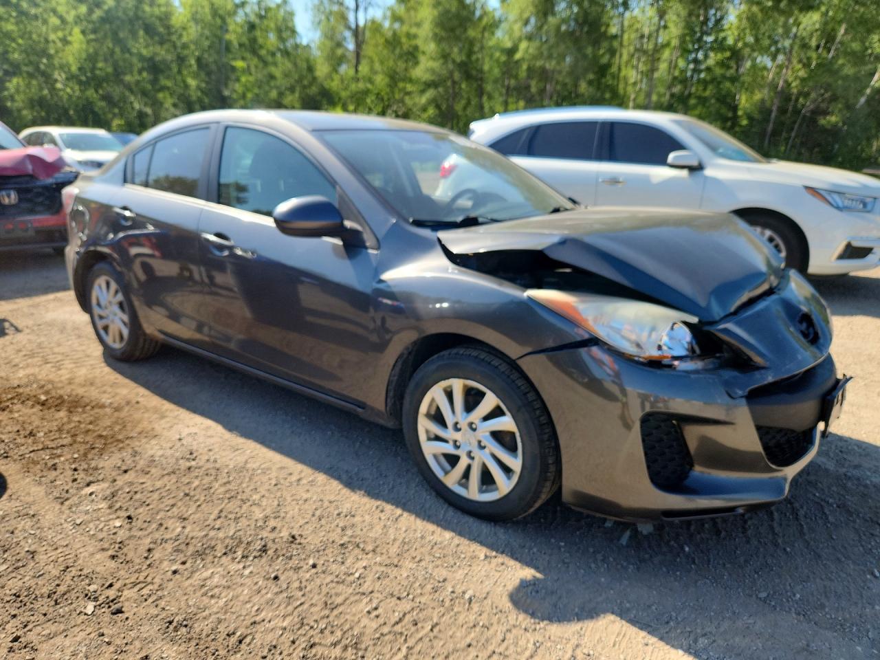 2013 MAZDA 3