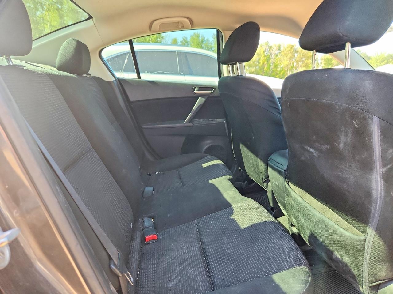 2013 MAZDA 3