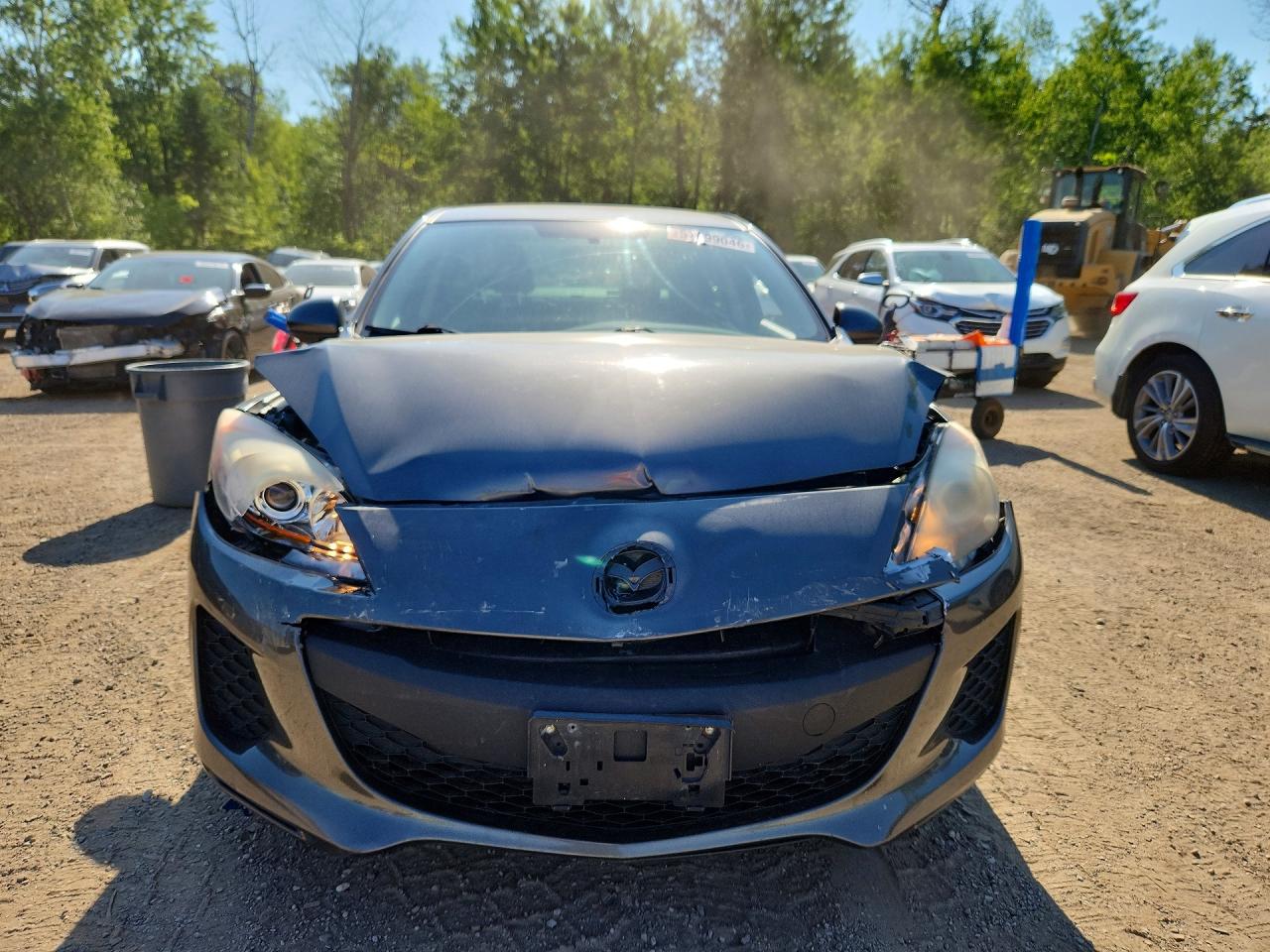 2013 MAZDA 3