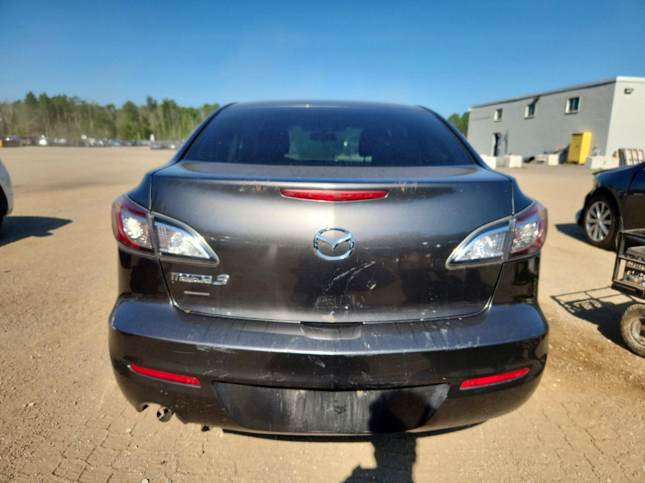 2013 MAZDA 3