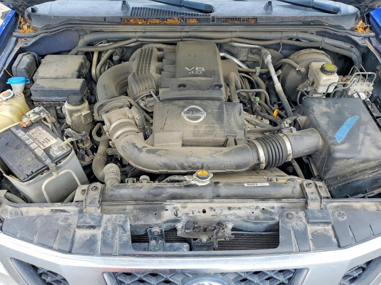 2013 NISSAN FRONTIER