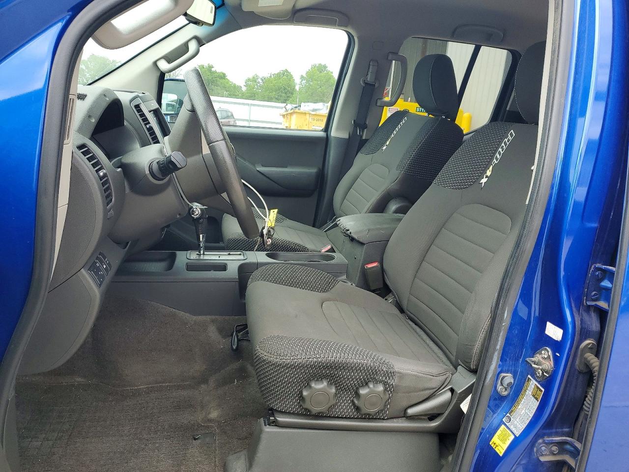 2013 NISSAN FRONTIER