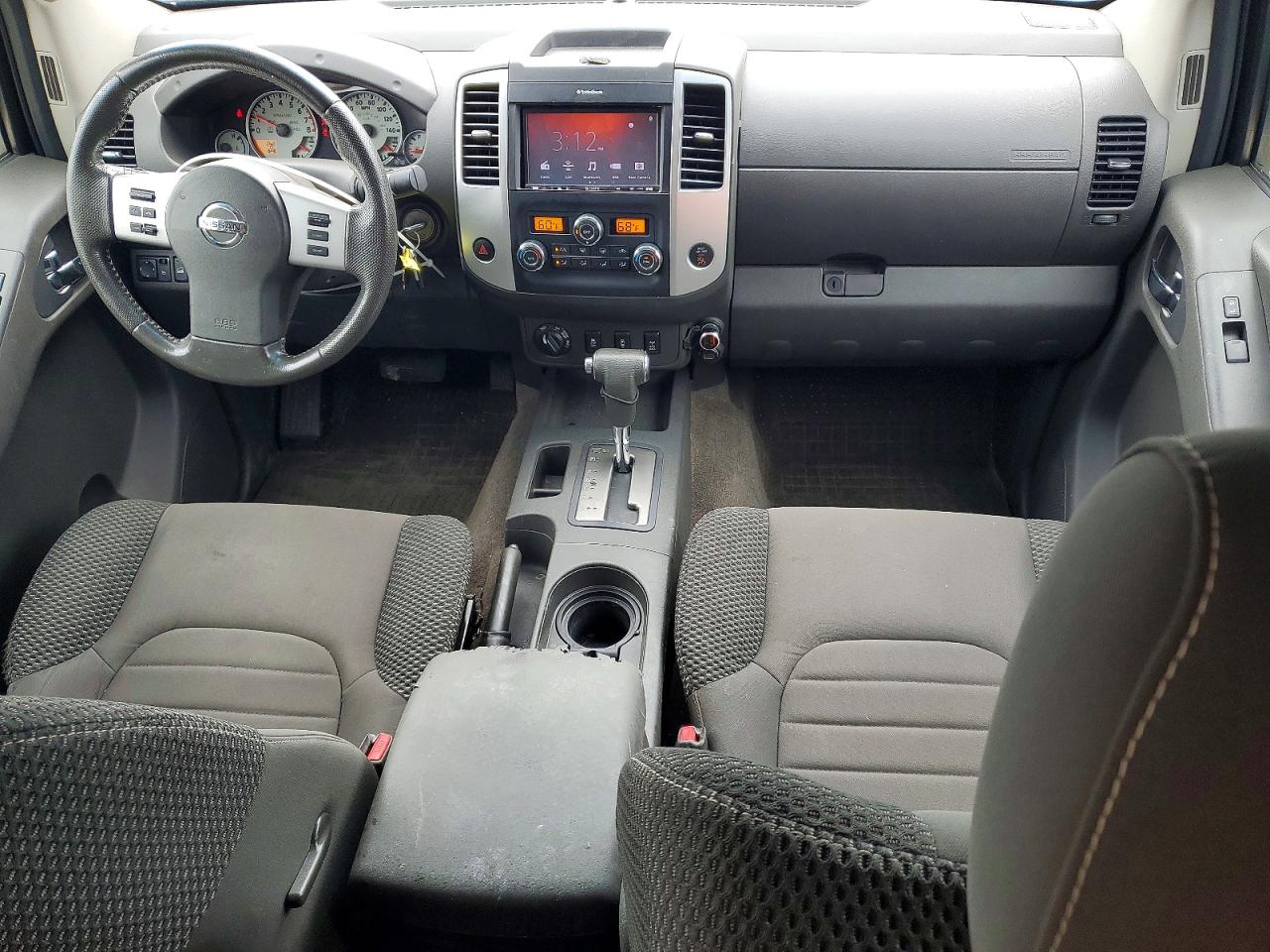 2013 NISSAN FRONTIER