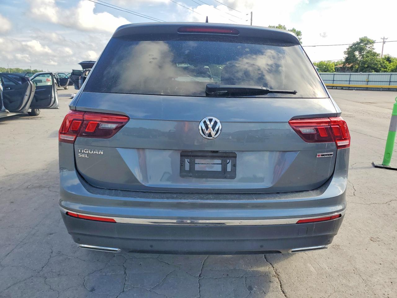 2021 VOLKSWAGEN TIGUAN