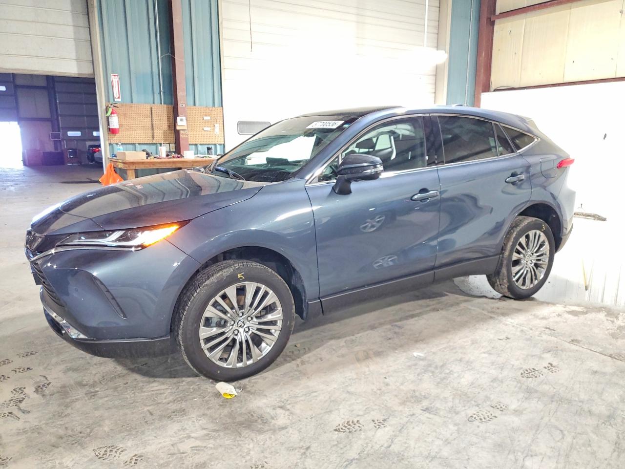 2024 TOYOTA VENZA