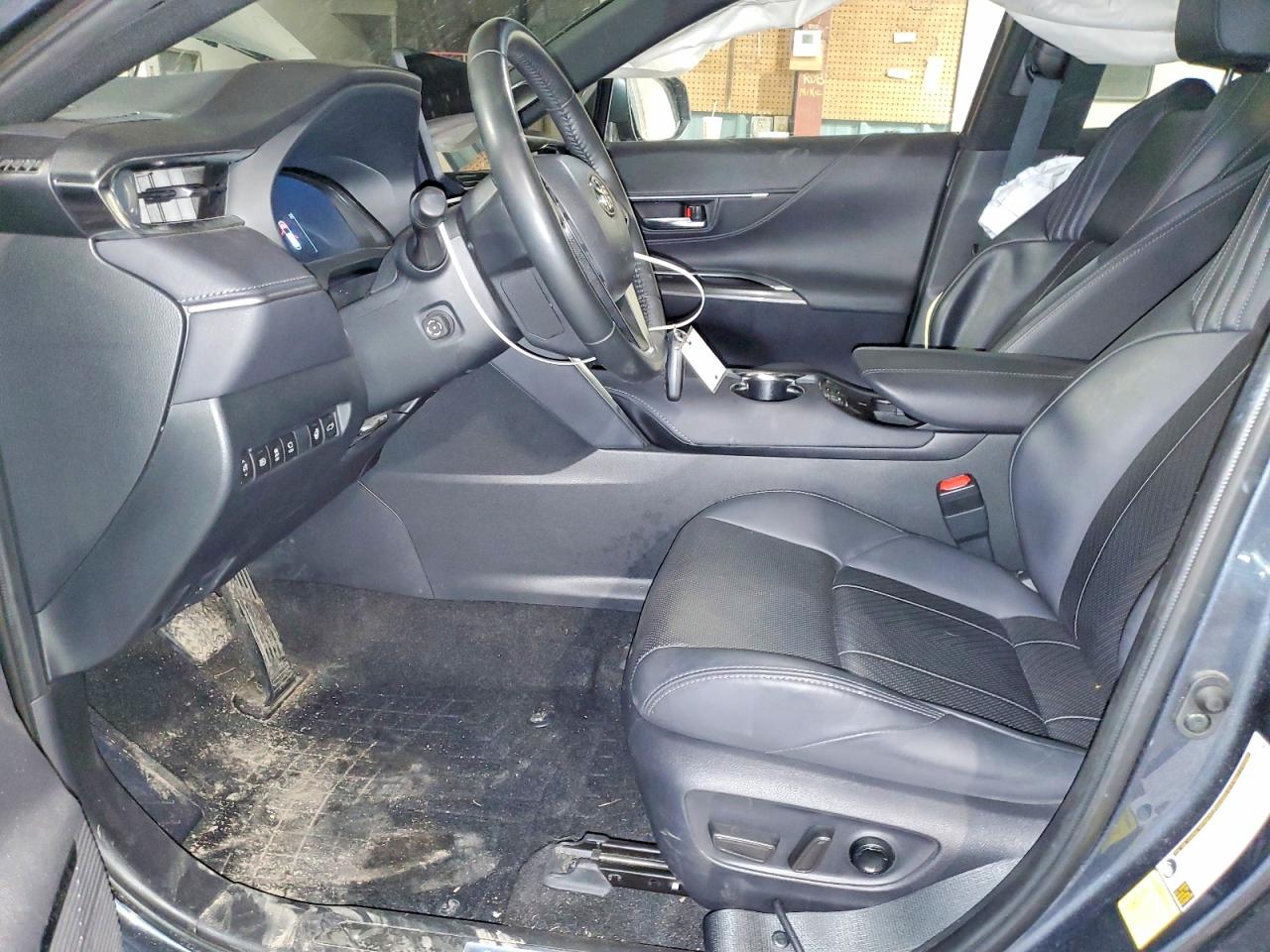 2024 TOYOTA VENZA