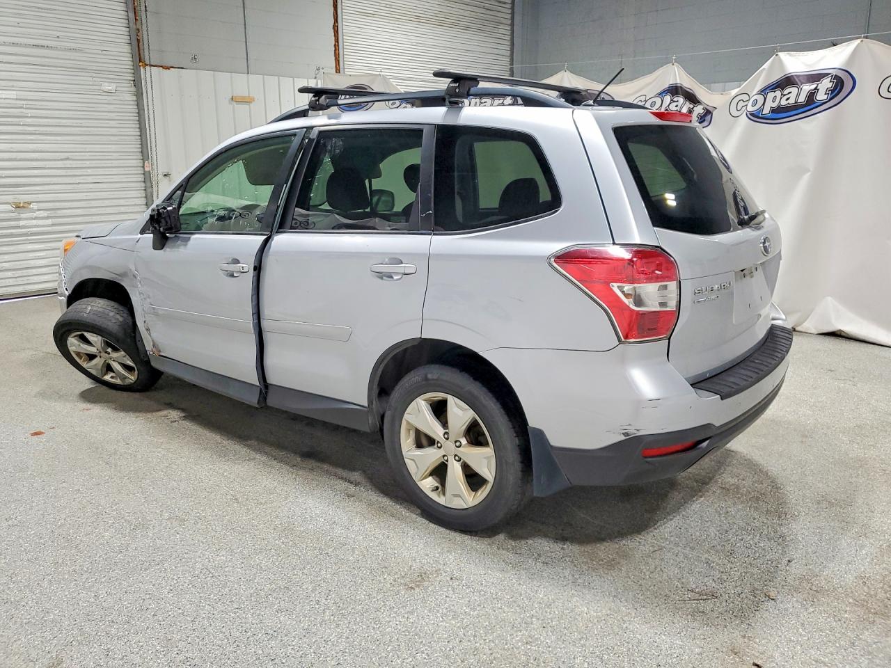 2015 SUBARU FORESTER