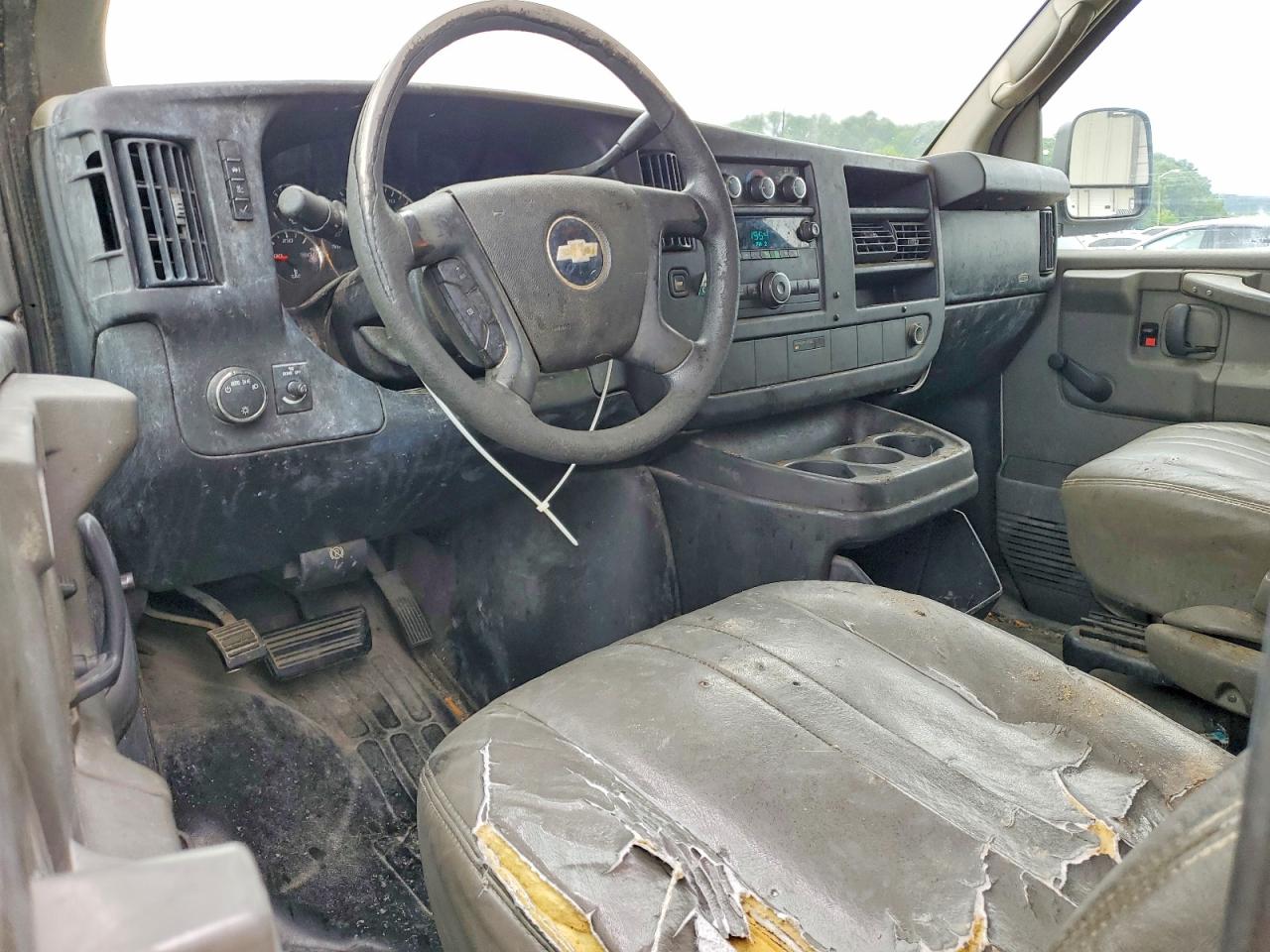 2009 CHEVROLET EXPRESS