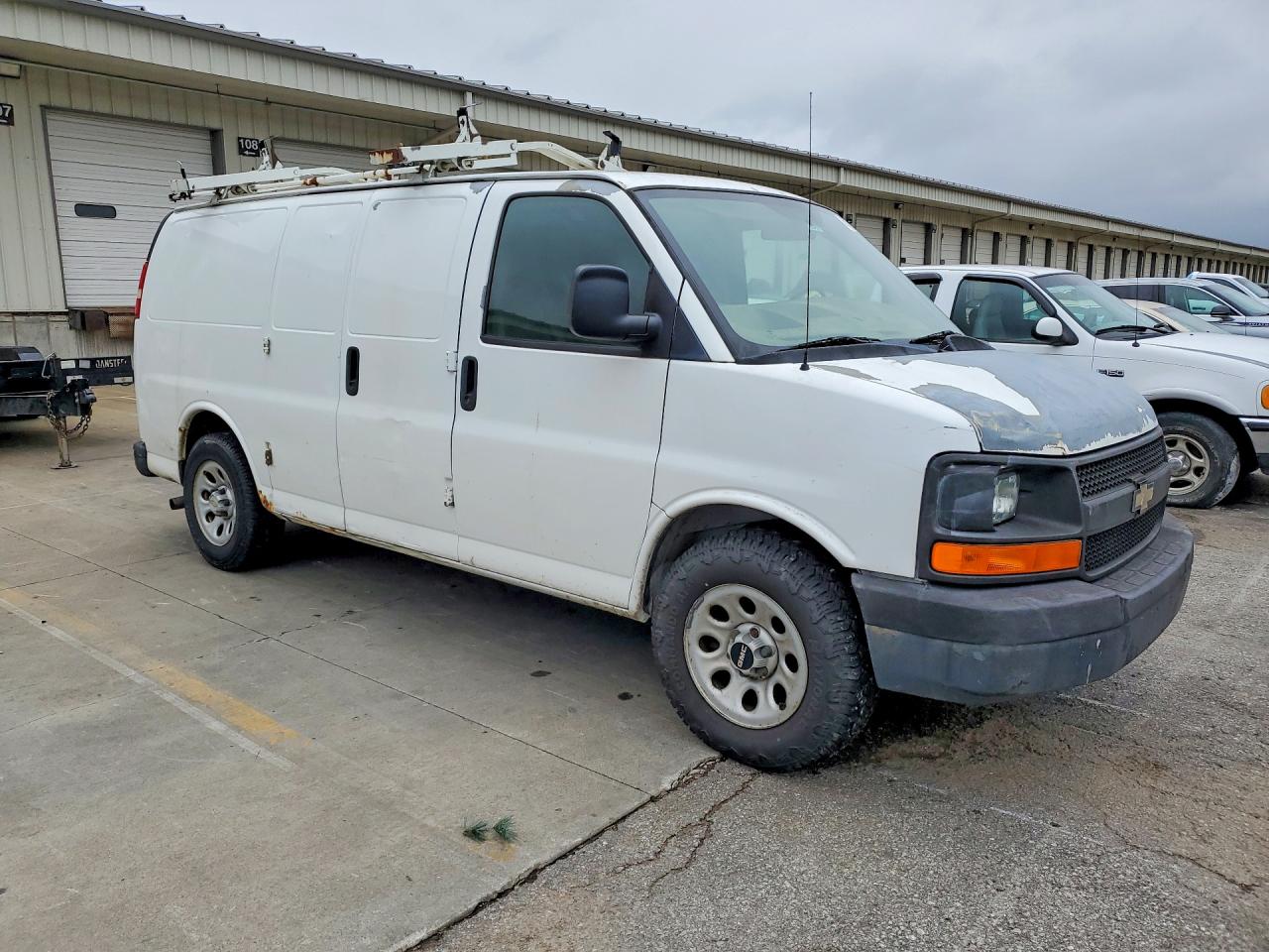 2009 CHEVROLET EXPRESS