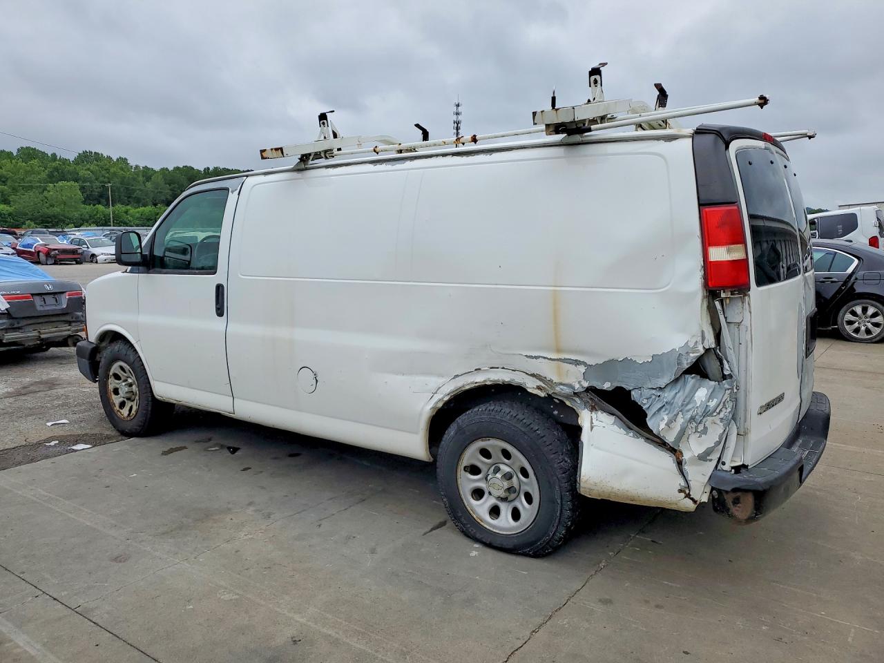 2009 CHEVROLET EXPRESS