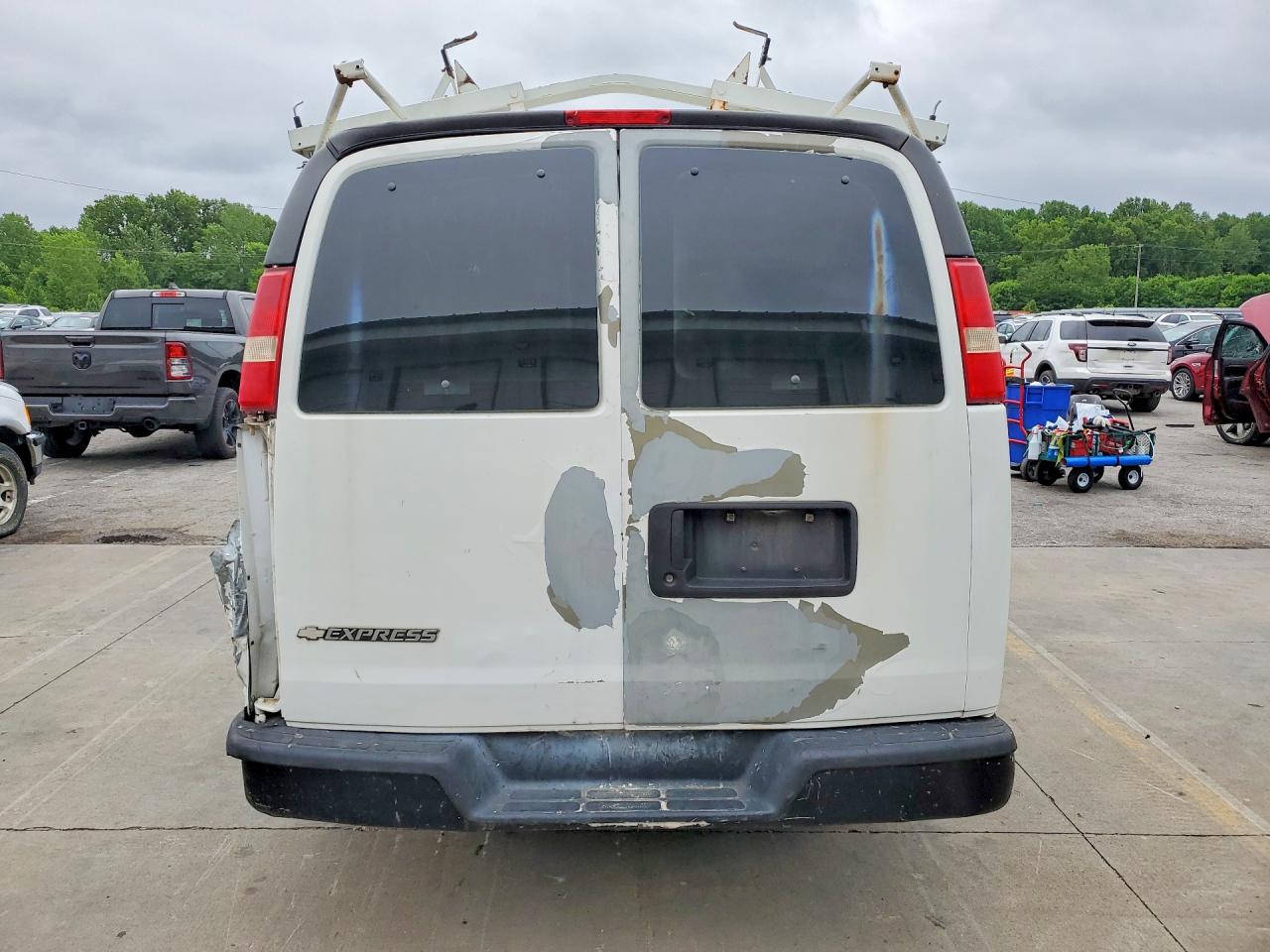 2009 CHEVROLET EXPRESS