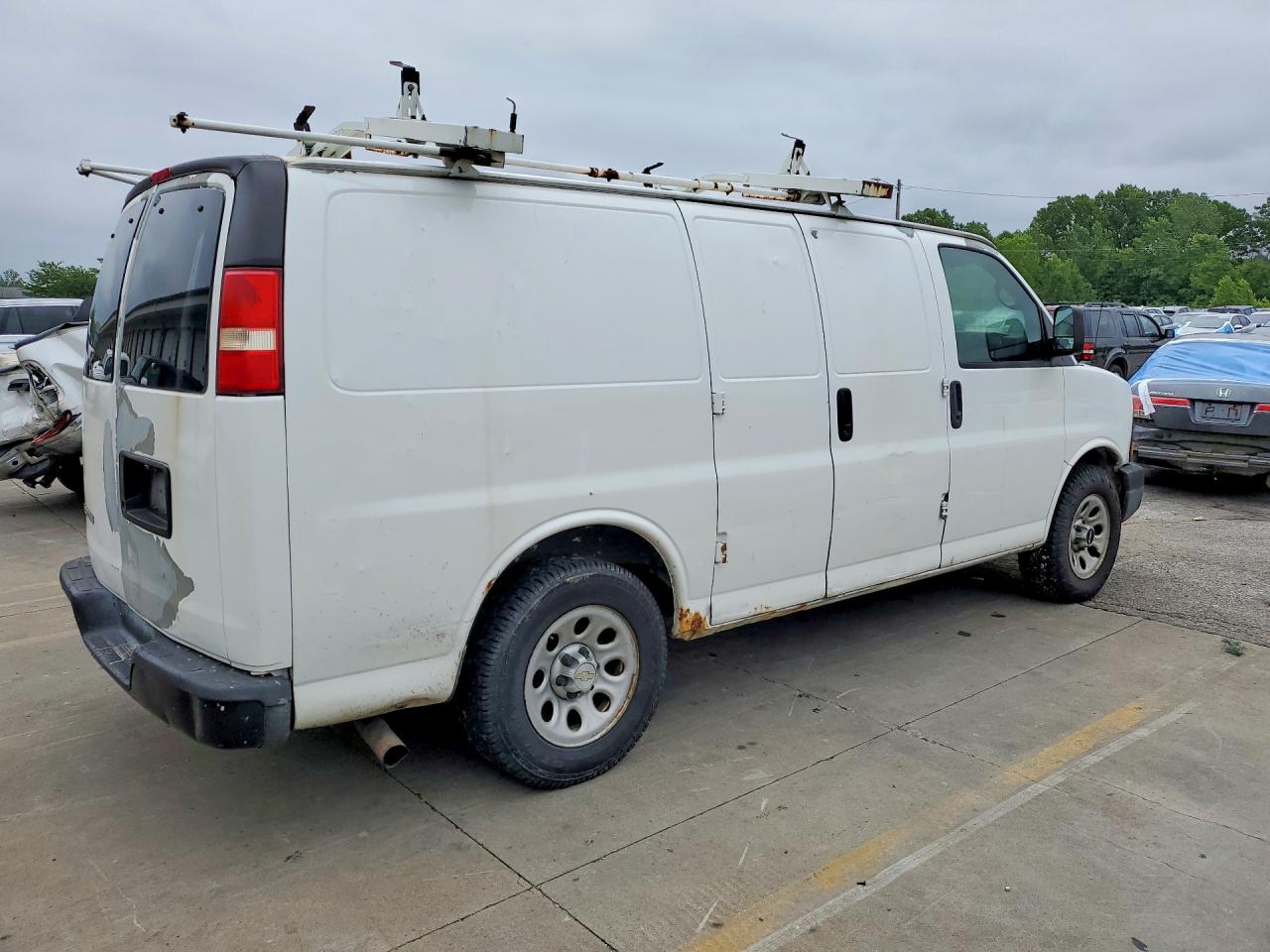 2009 CHEVROLET EXPRESS