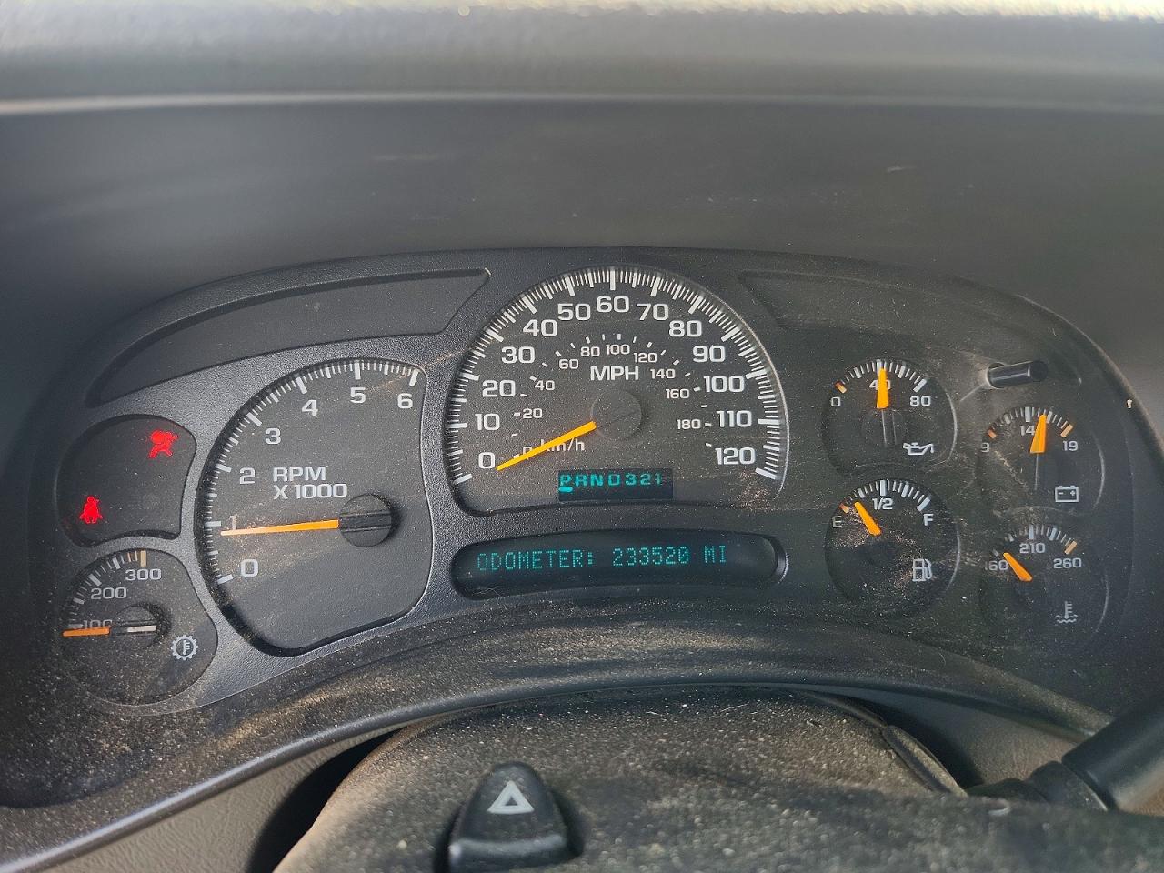 2005 GMC SIERRA